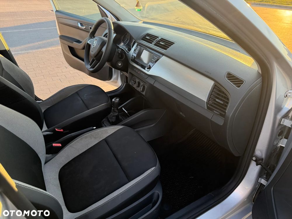 Skoda Fabia 1.0 Ambition - 29