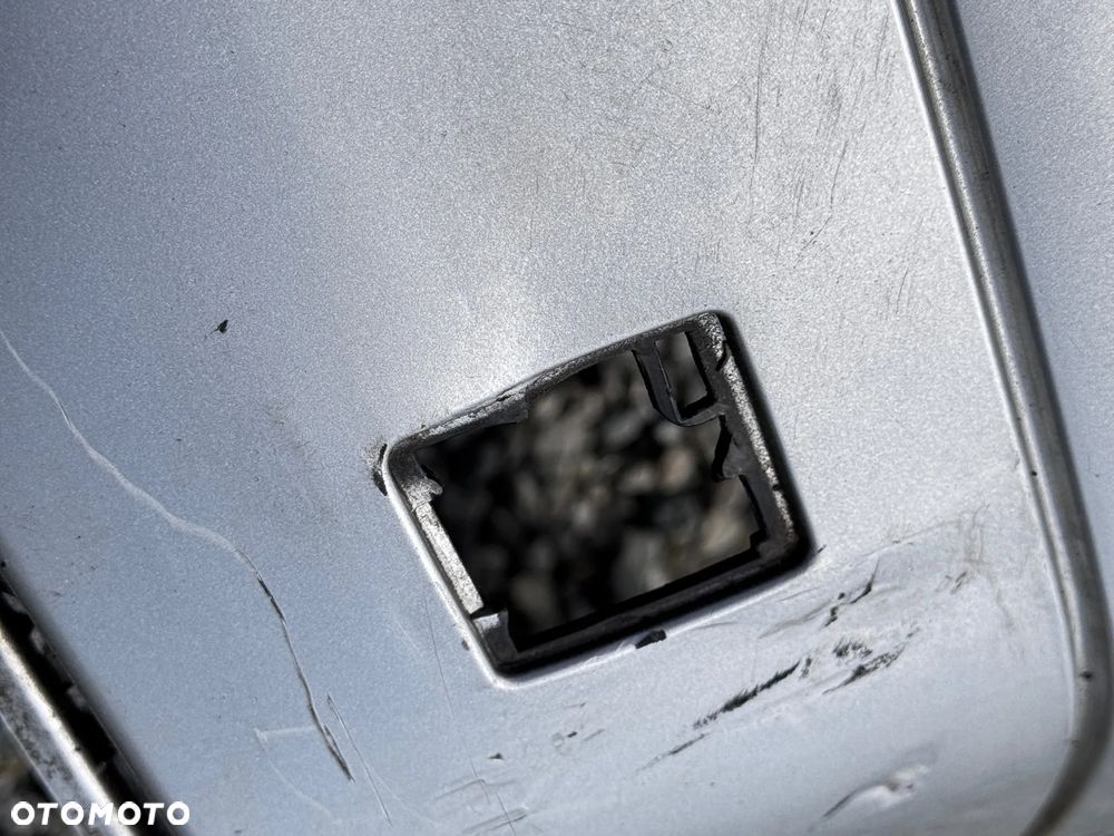 ZDERZAK TYŁ TYLNY VOLVO V50 2004-2008 OE 30678066 - 2