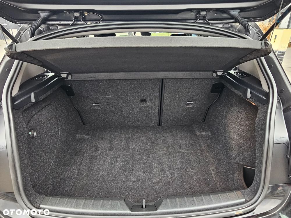 BMW Seria 1 116i - 14