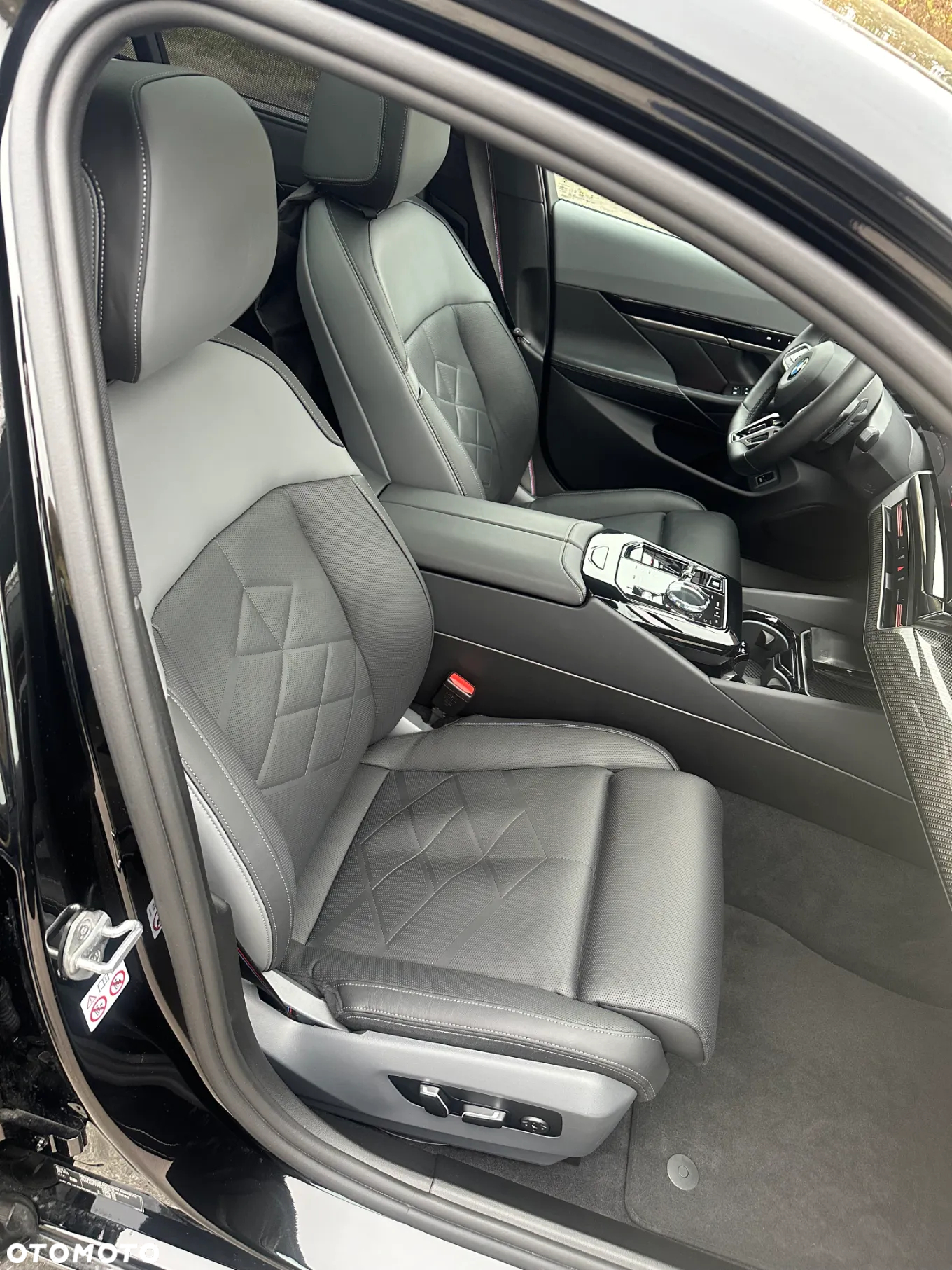 BMW Seria 5 - 13