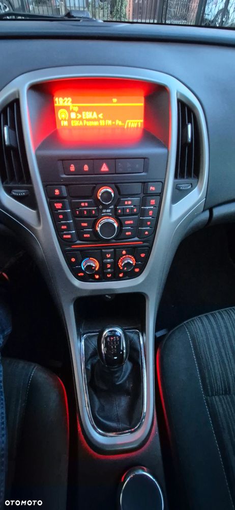 Opel Astra 1.4 - 11