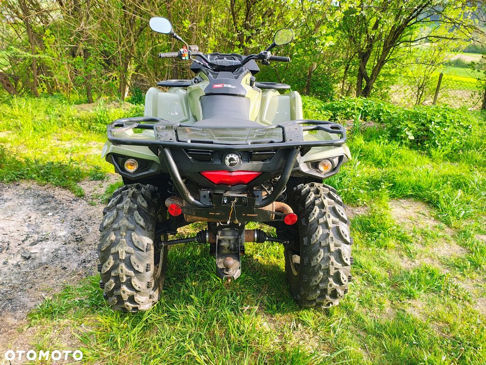Can-Am Outlander - 8