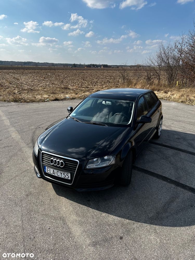Audi A3 Sportback - 12