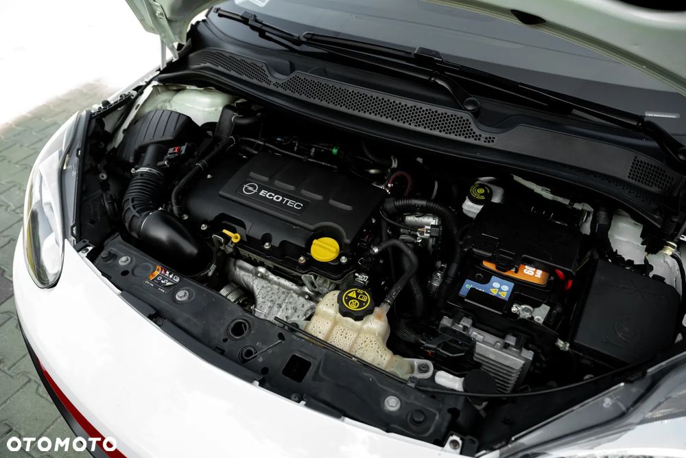 Opel Adam 1.4 Turbo S - 39