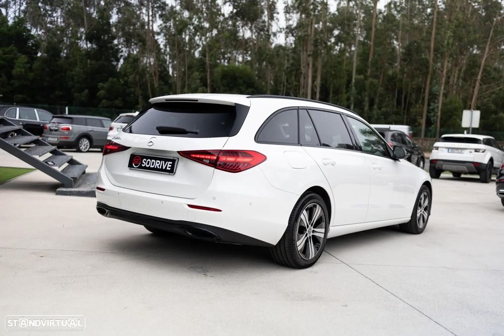 Mercedes-Benz C 300 e Avantgarde - 22