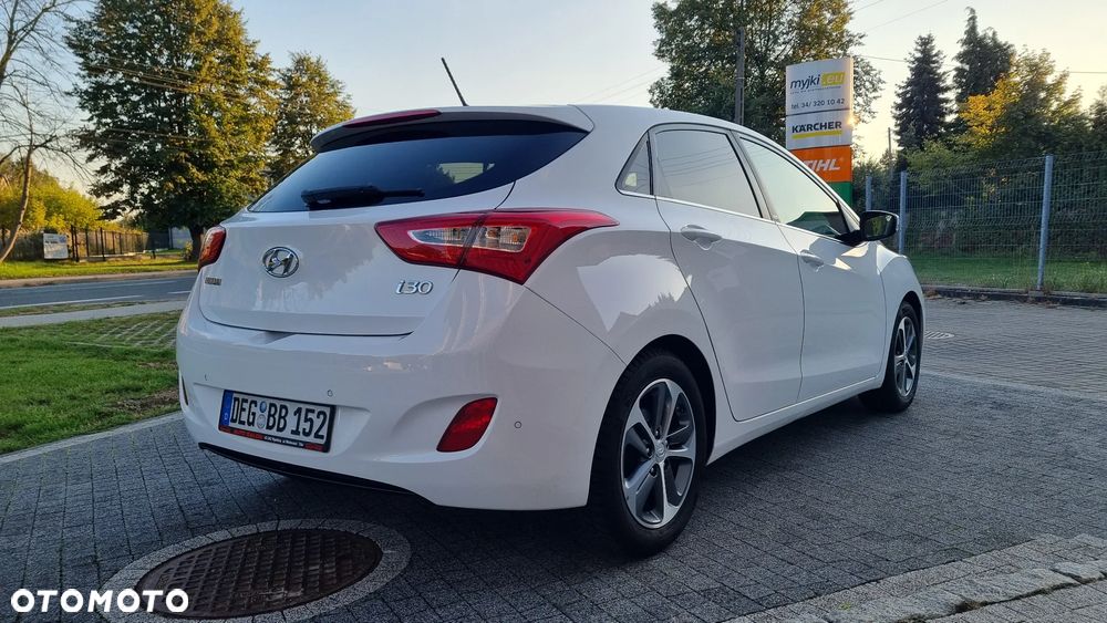 Hyundai i30 1.4 Passion - 7