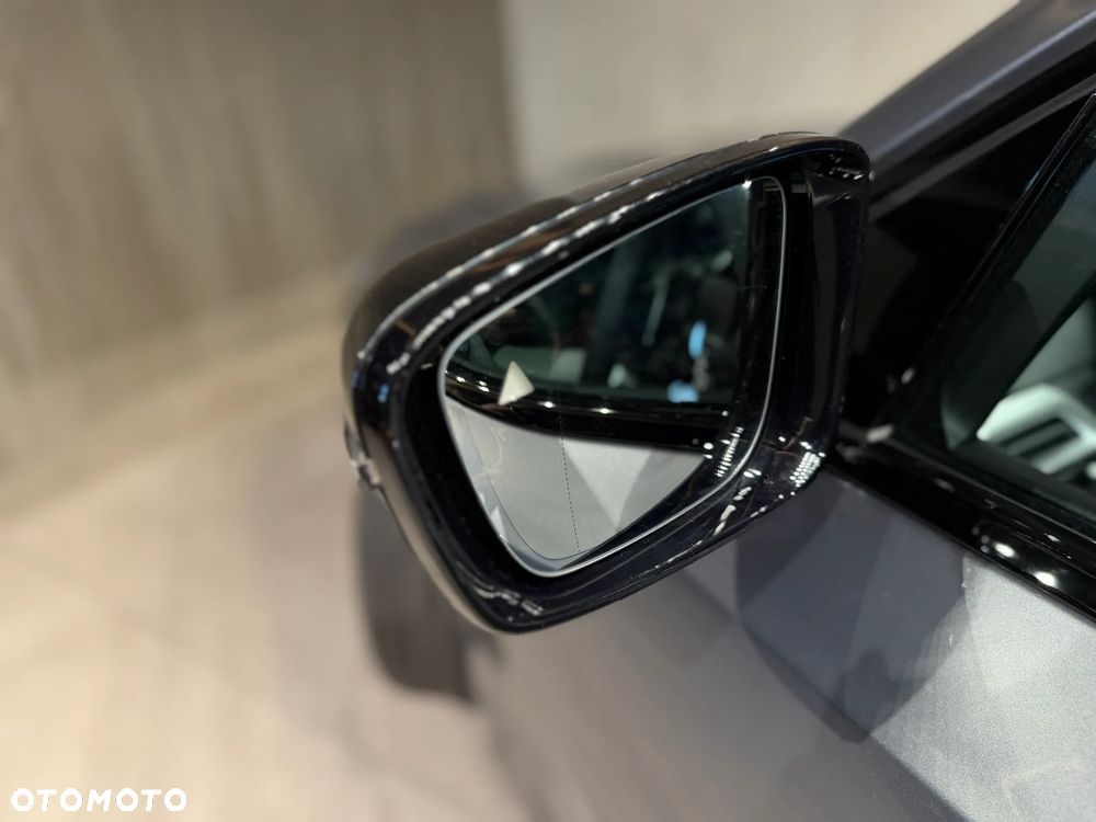 BMW Seria 3 M340i xDrive mHEV sport - 11