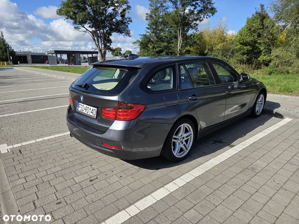 BMW Seria 3 - 4