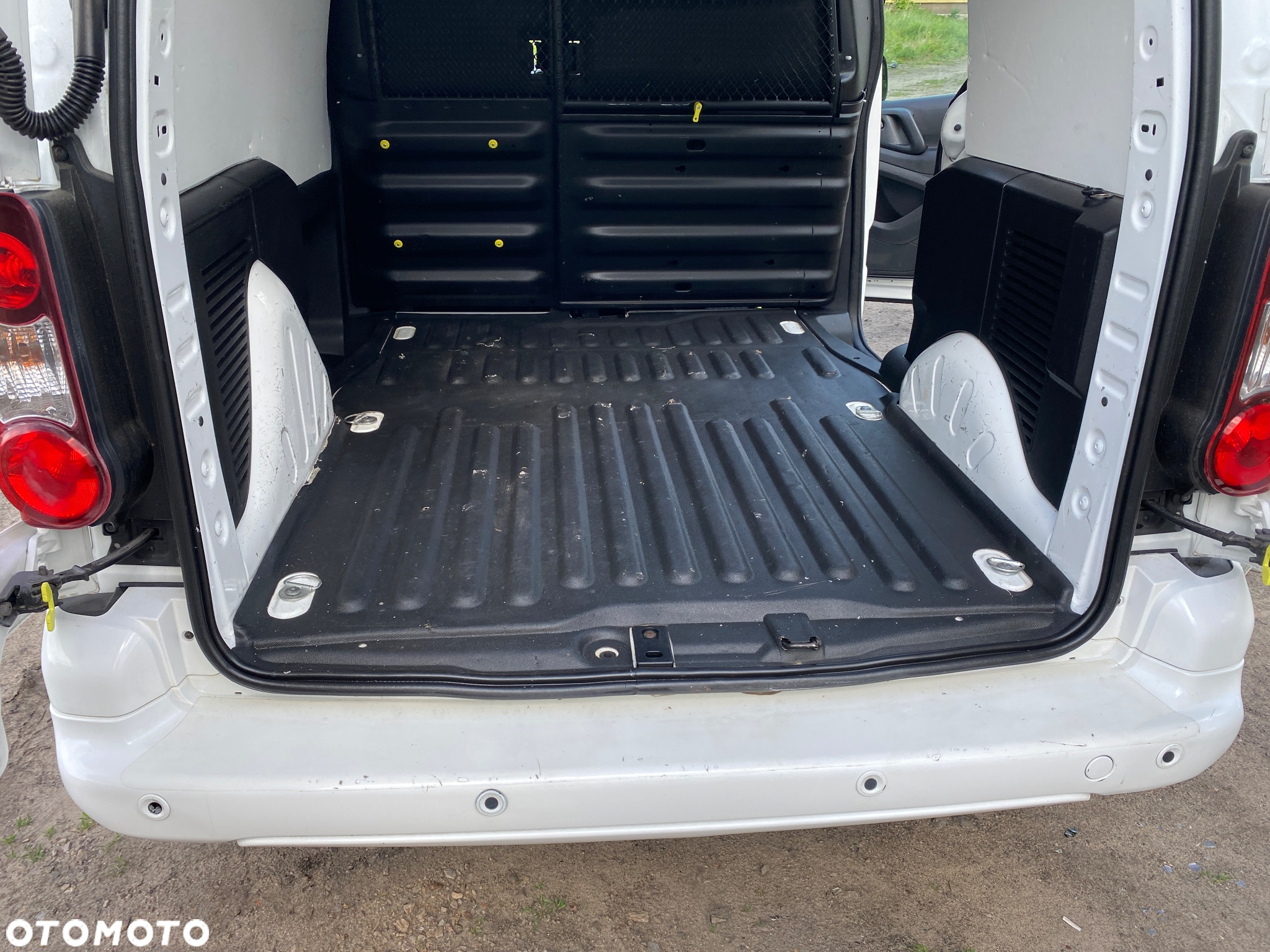 Citroën BERLINGO - 27