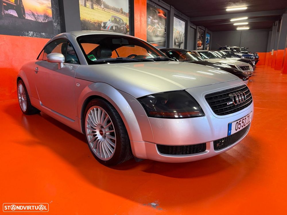 Audi TT Coupé 1.8 T S-line - 4