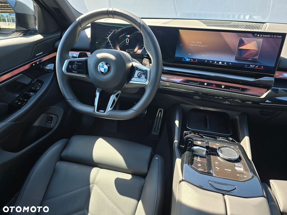 BMW Seria 5 520d xDrive mHEV M Sport - 13