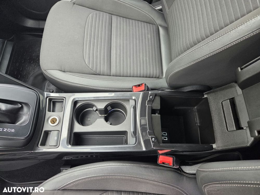 Ford Kuga 2.0 TDCi 4WD Powershift Titanium - 7