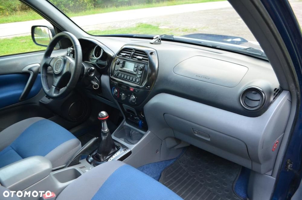 Toyota RAV4 2.0 D-4D 4x4 - 33