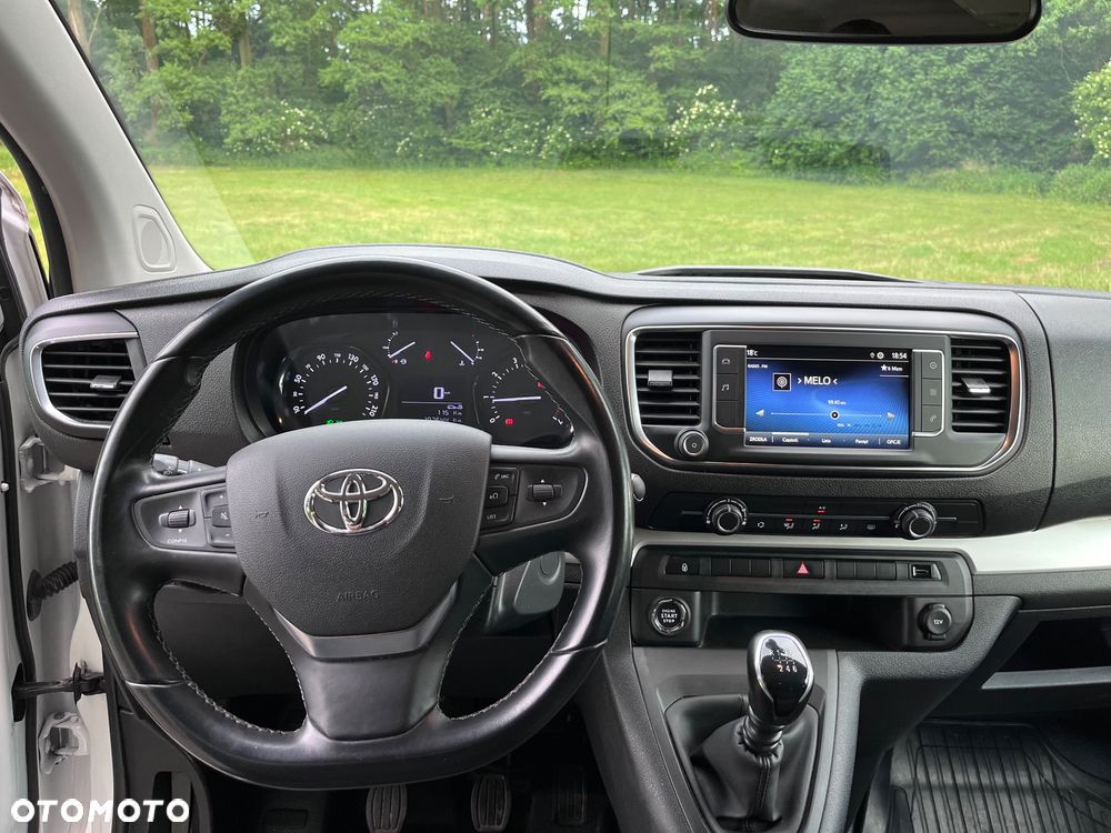 Toyota ProAce Kombi 2.0 D-4D Long 2,8t - 15