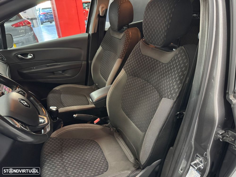 Renault Captur 1.5 dCi Exclusive - 22