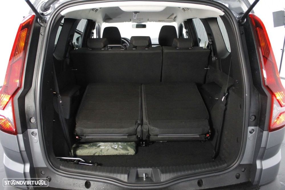 Dacia Jogger 1.0 TCe Extreme 7L - 35