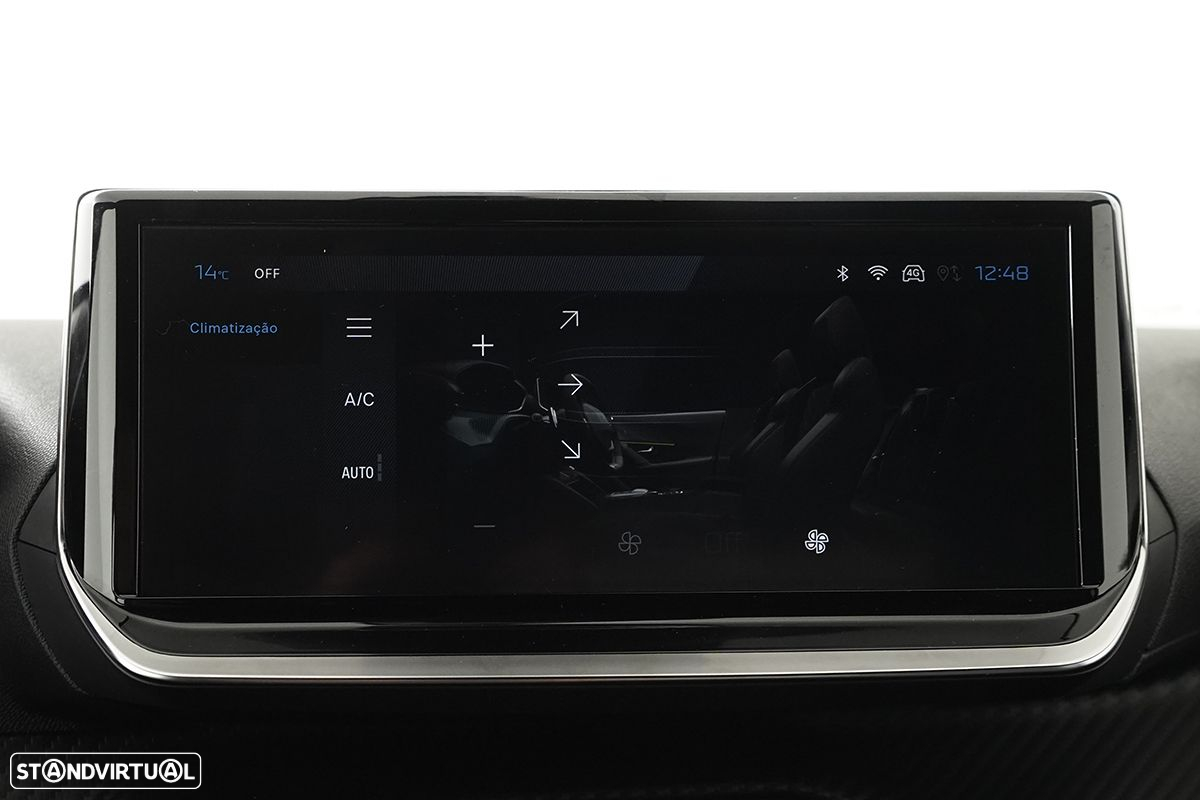 Peugeot 2008 1.2 PureTech Allure - 12