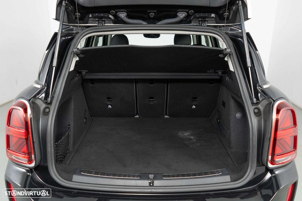 MINI Countryman Cooper SE ALL4 Auto - 13