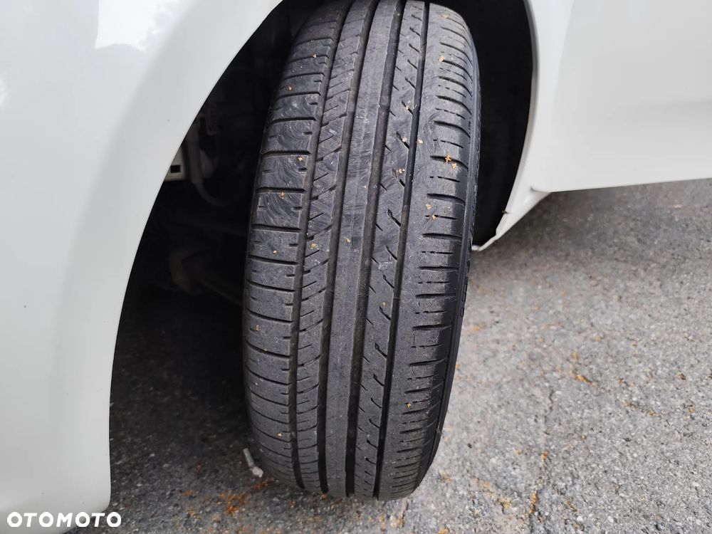 Fiat Grande Punto 1.4 8V Emotion - 21