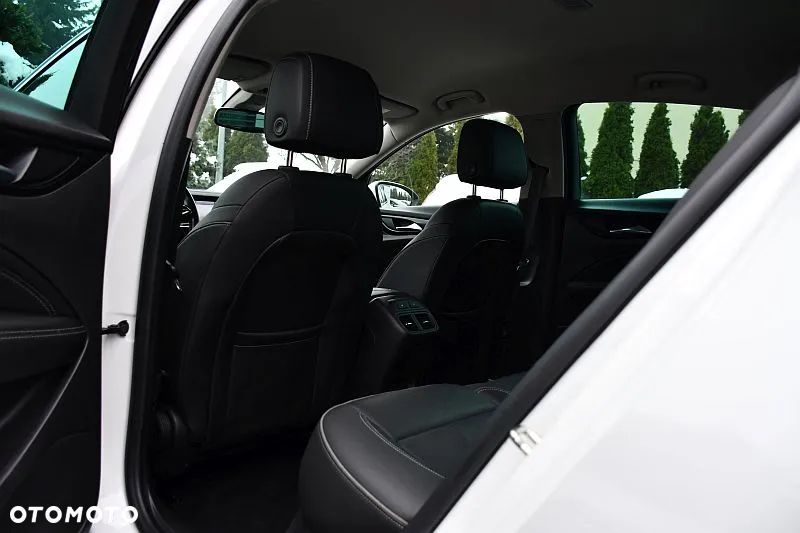 Opel Insignia 1.6 CDTI Exclusive S&S - 20