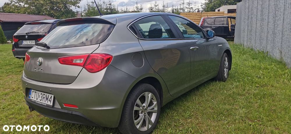 Alfa Romeo Giulietta - 25