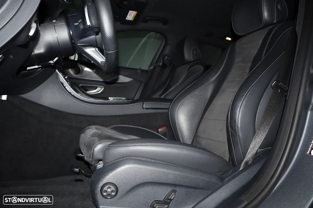 Mercedes-Benz E 300 e AMG Line - 23