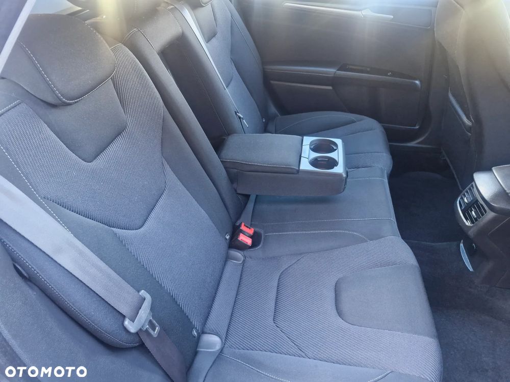 Ford Mondeo 2.0 TDCi STart-Stopp ECOnetic Trend - 40