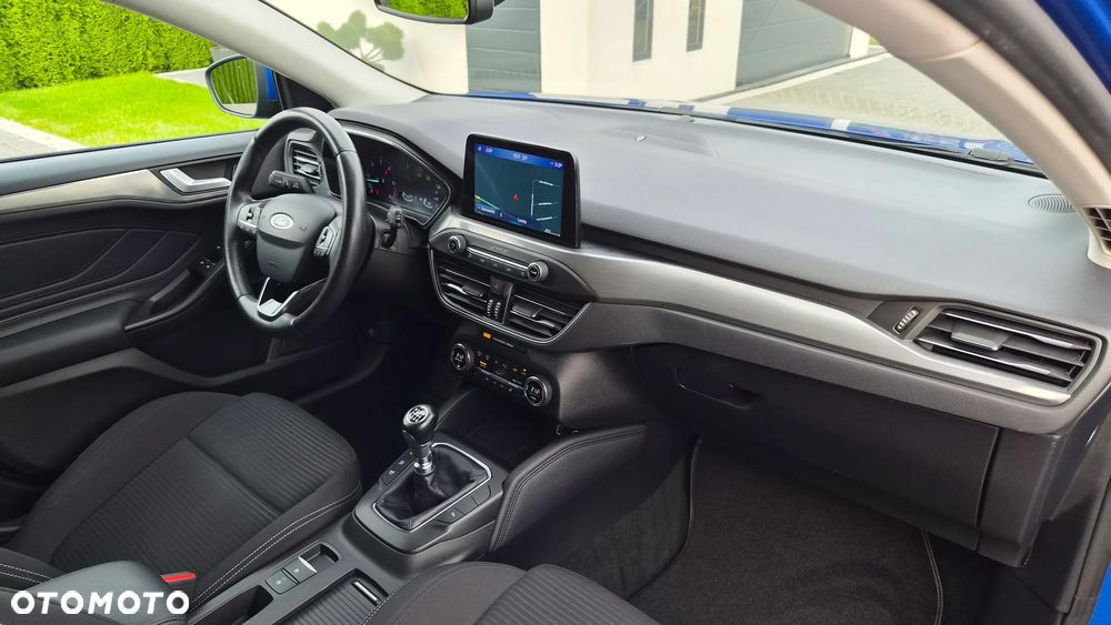 Ford Focus 1.5 EcoBlue Start-Stopp-System TITANIUM STYLE - 14