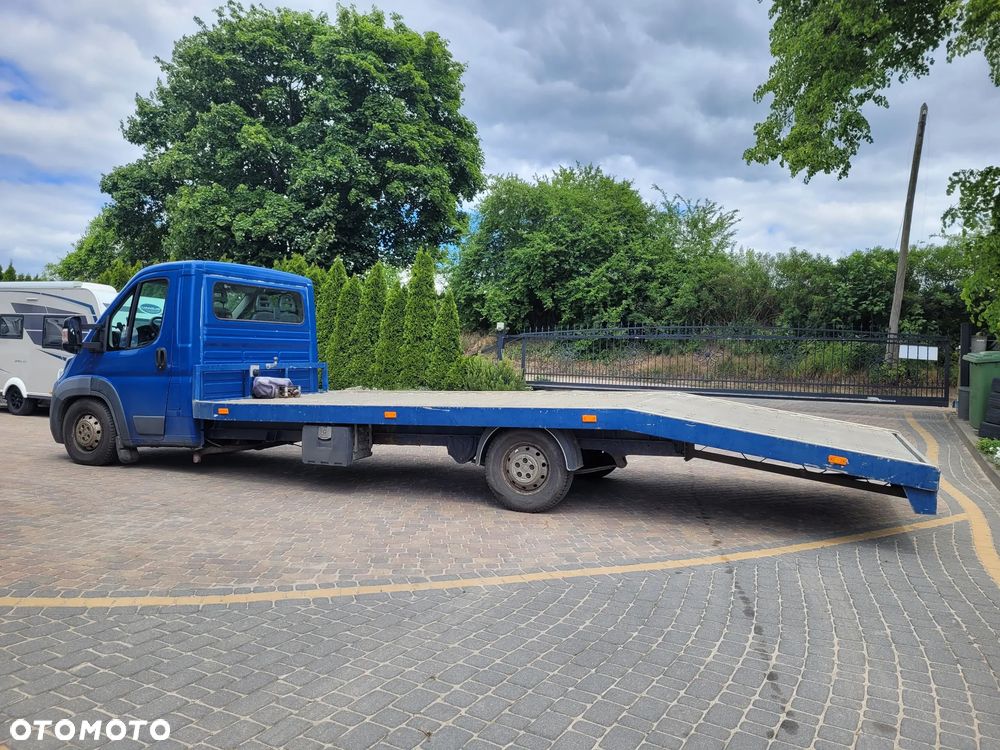Peugeot Boxer 3.0 najazd platforma 6,2x2.3m - 6