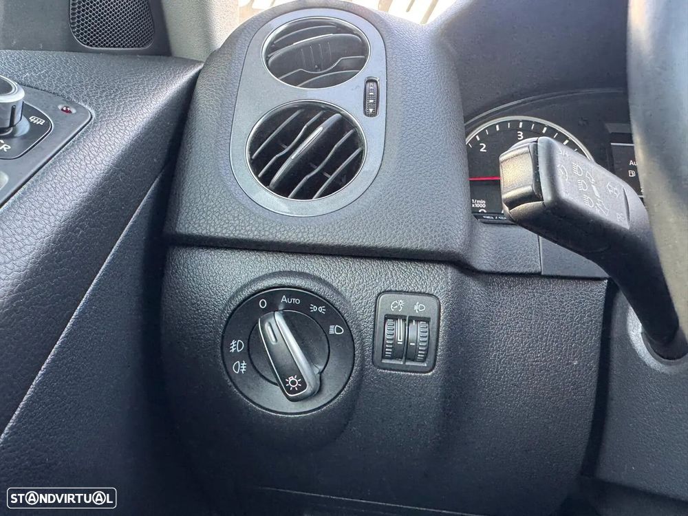 VW Tiguan 2.0 TDi Trend BlueMotion - 36