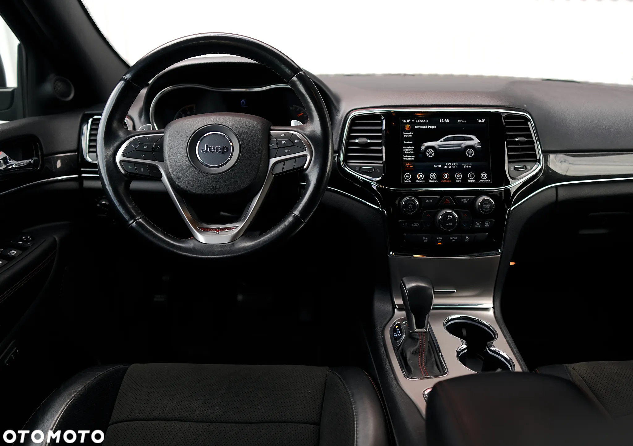 Jeep Grand Cherokee - 8