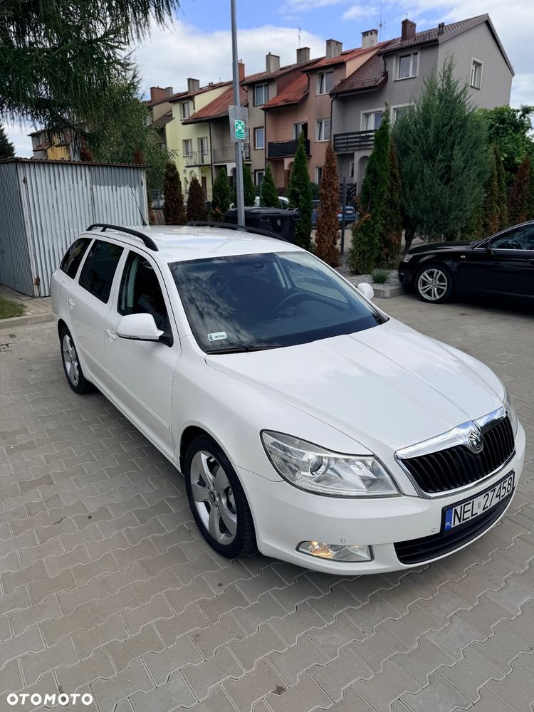 Skoda Octavia 1.8 TSI Elegance DSG - 2