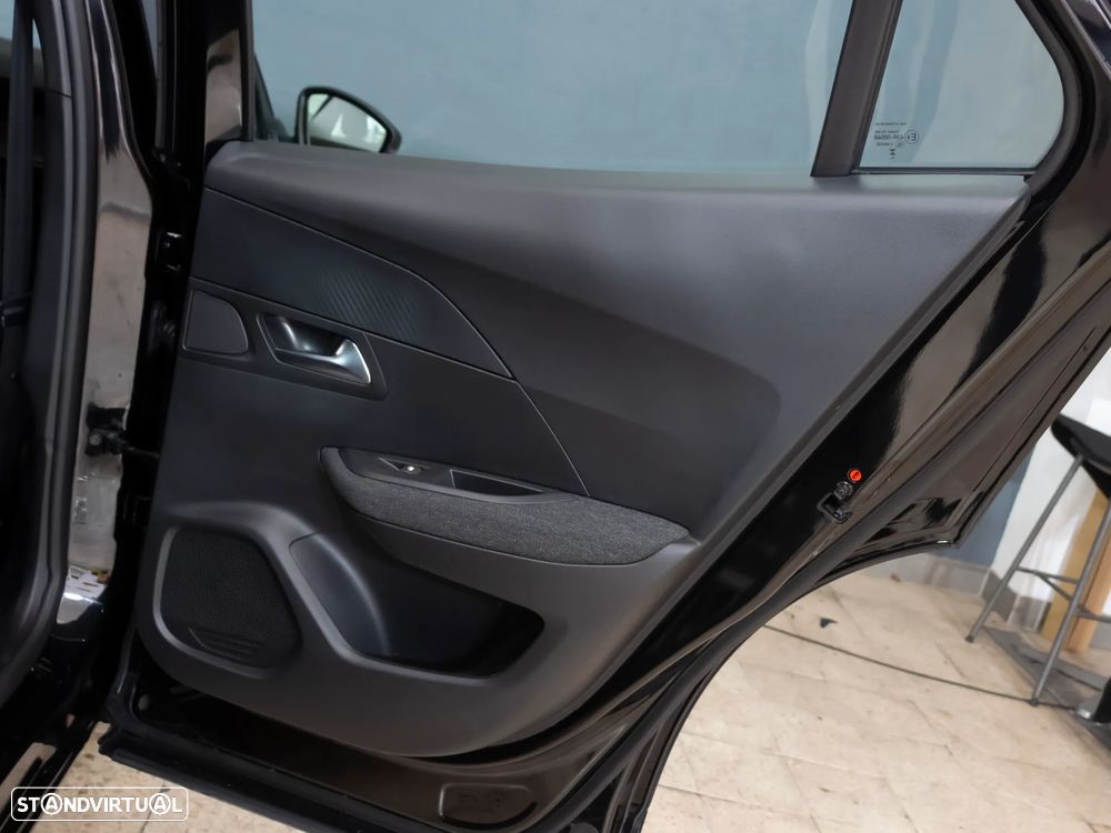 Peugeot 2008 1.2 PureTech Style - 9