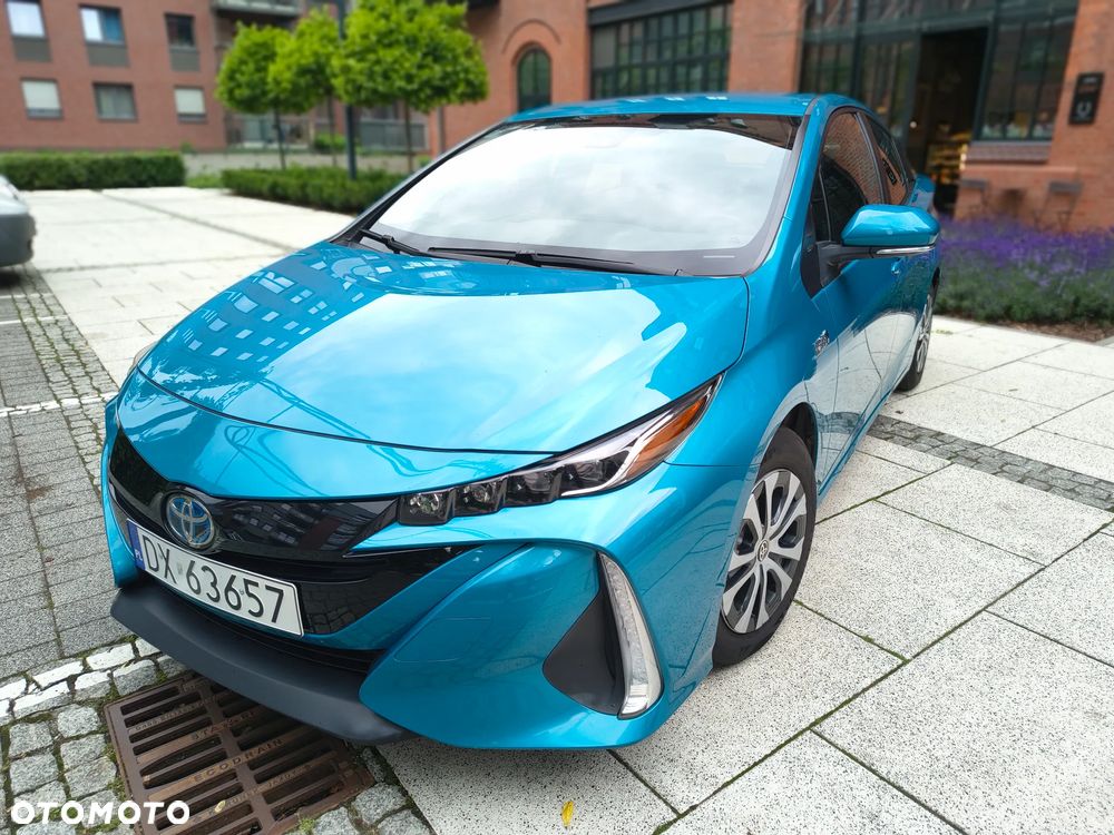 Toyota Prius 1.8 Hybrid Executive - 3