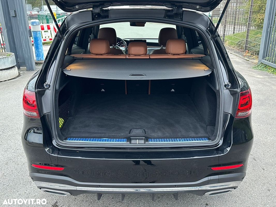 Mercedes-Benz GLC 300 4MATIC - 7