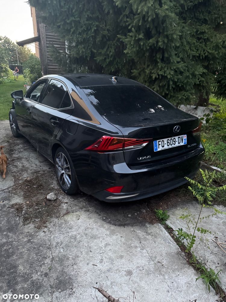 Lexus IS 300h Elegance - 1