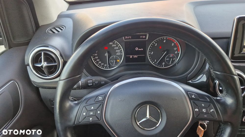 Mercedes-Benz Klasa B 180 CDI - 13