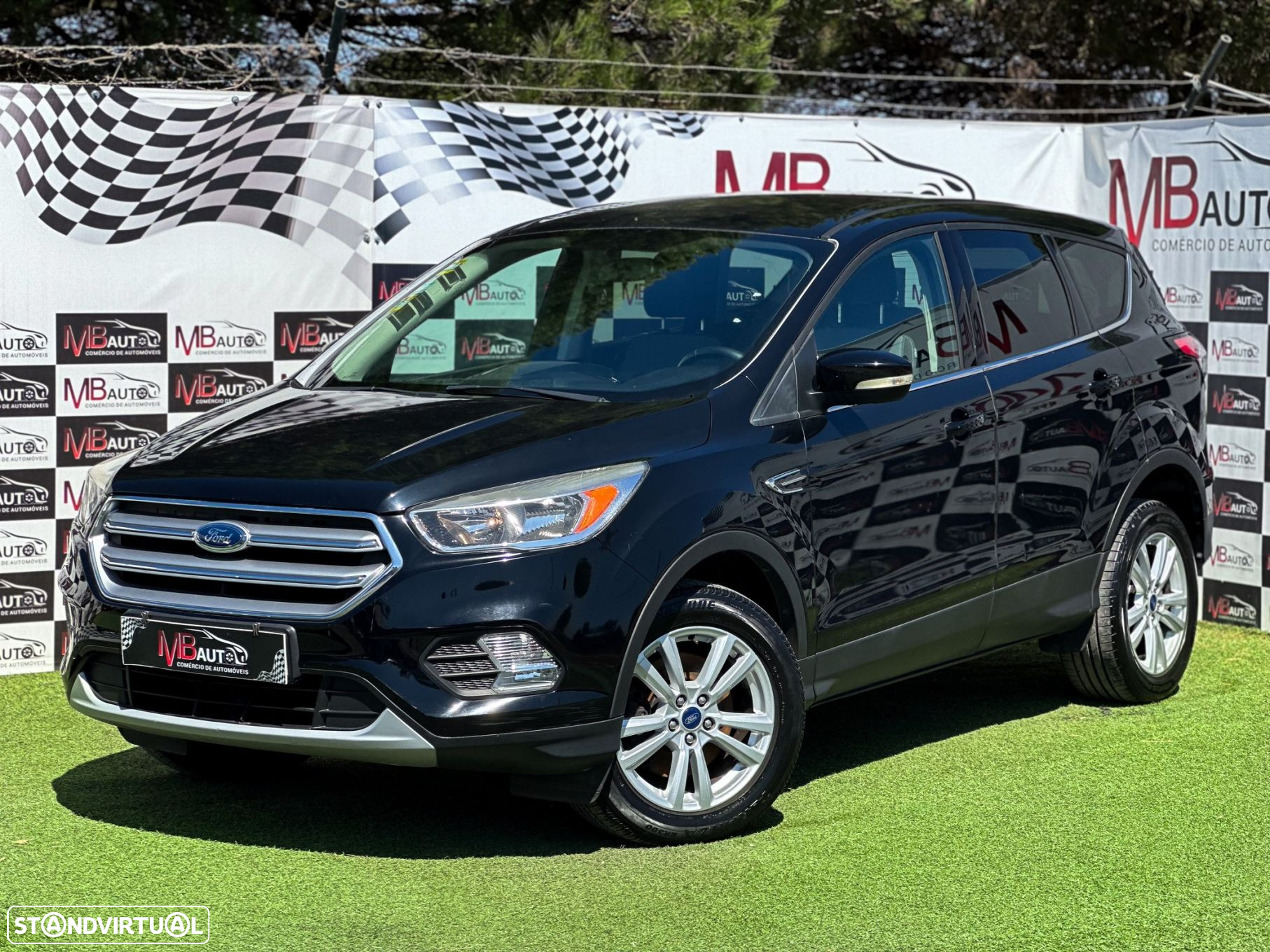 Ford Kuga 1.5 TDCi Titanium - 2