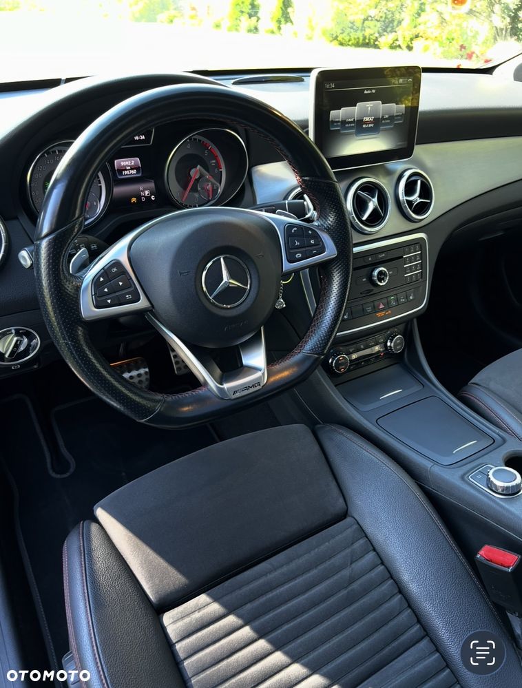 Mercedes-Benz CLA 220 CDI - 13