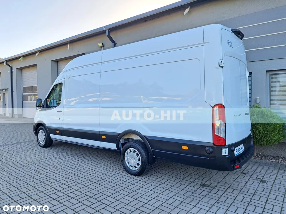 Ford Transit - 8