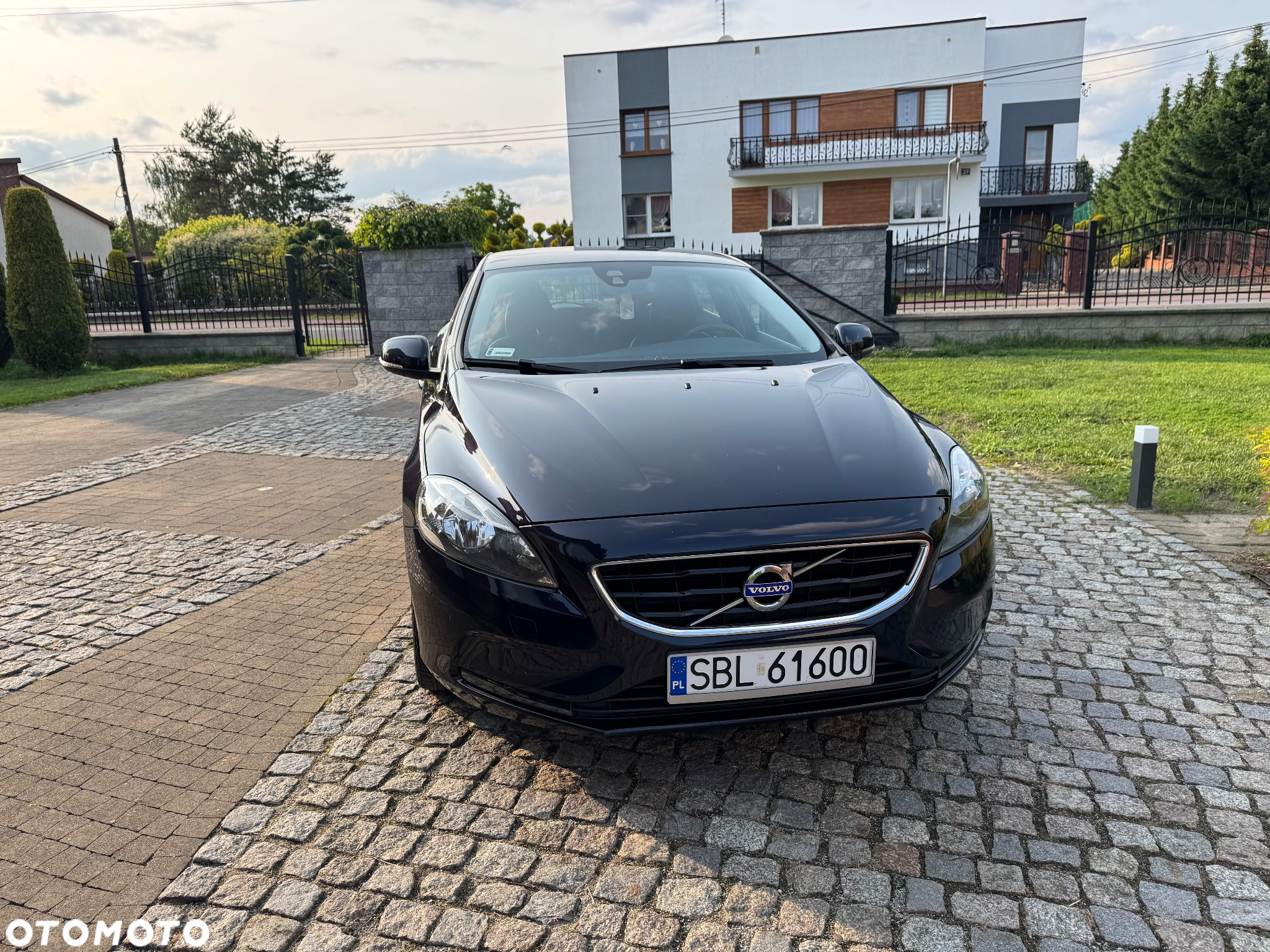 Volvo V40 D2 - 12