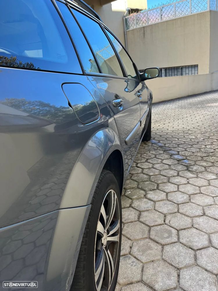 Renault Mégane 1.5 dCi Dynamique S - 2