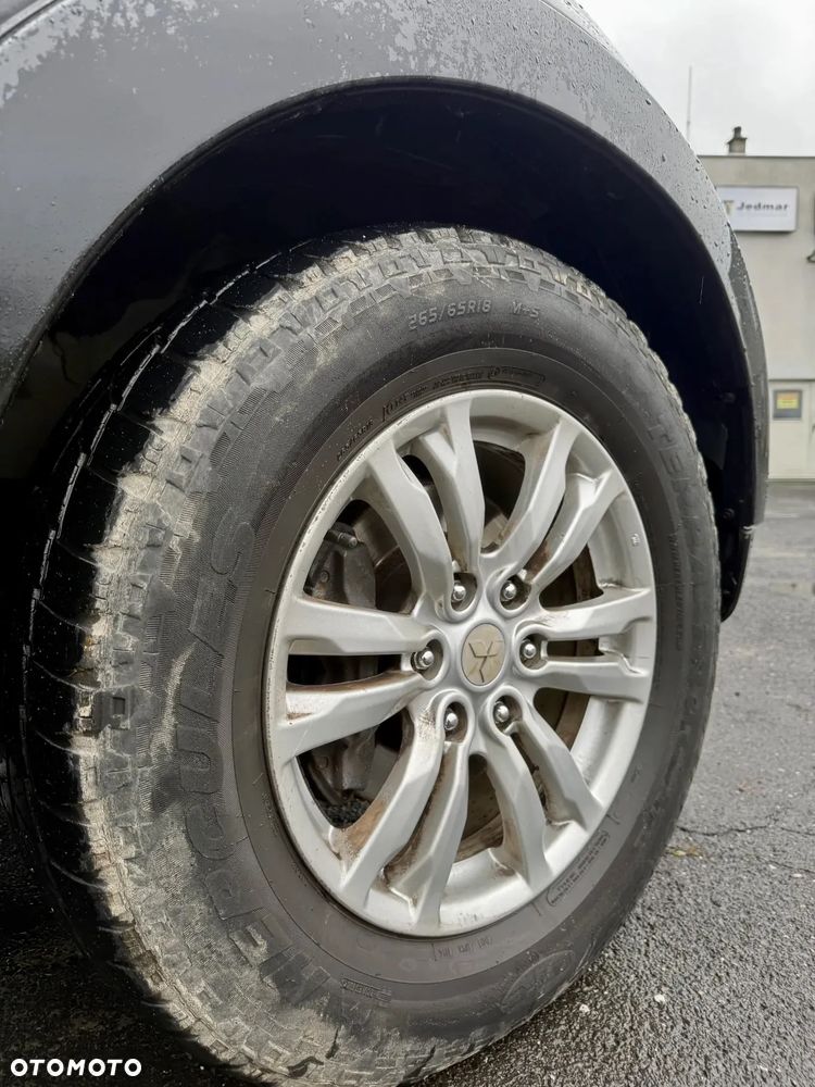 Mitsubishi Pajero 3.2 DID Instyle - 18