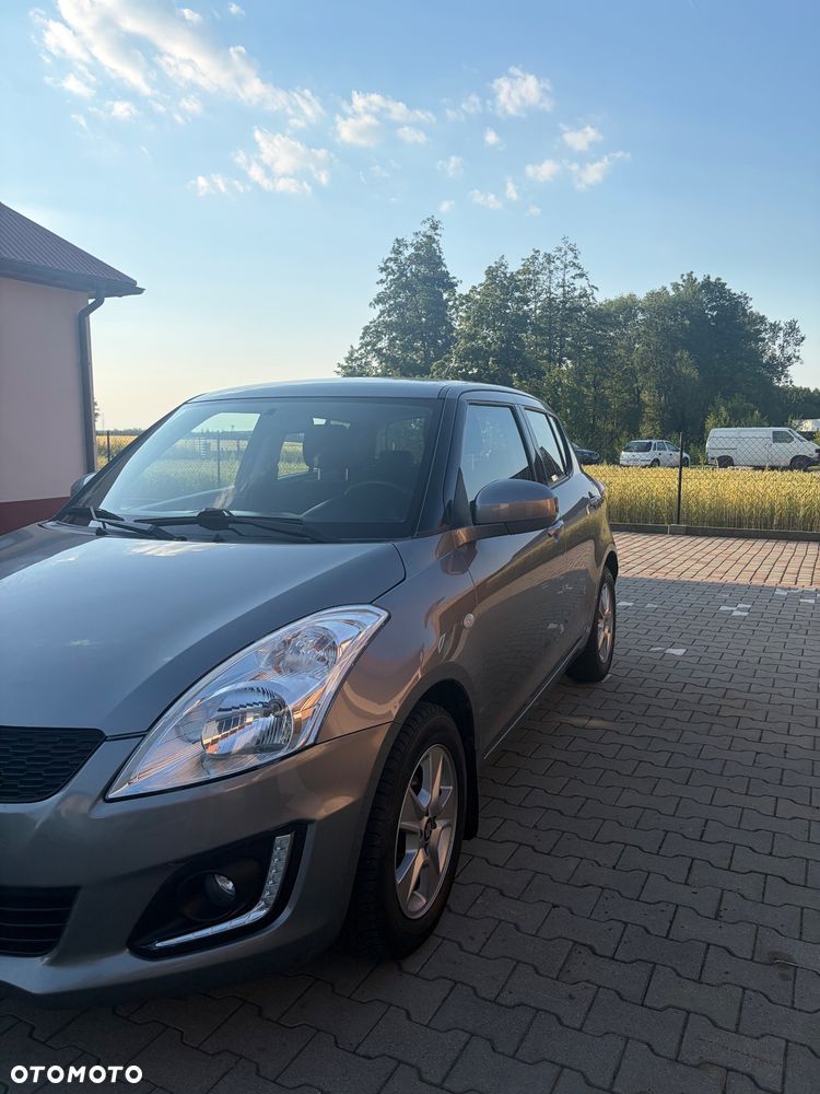 Suzuki Swift - 3