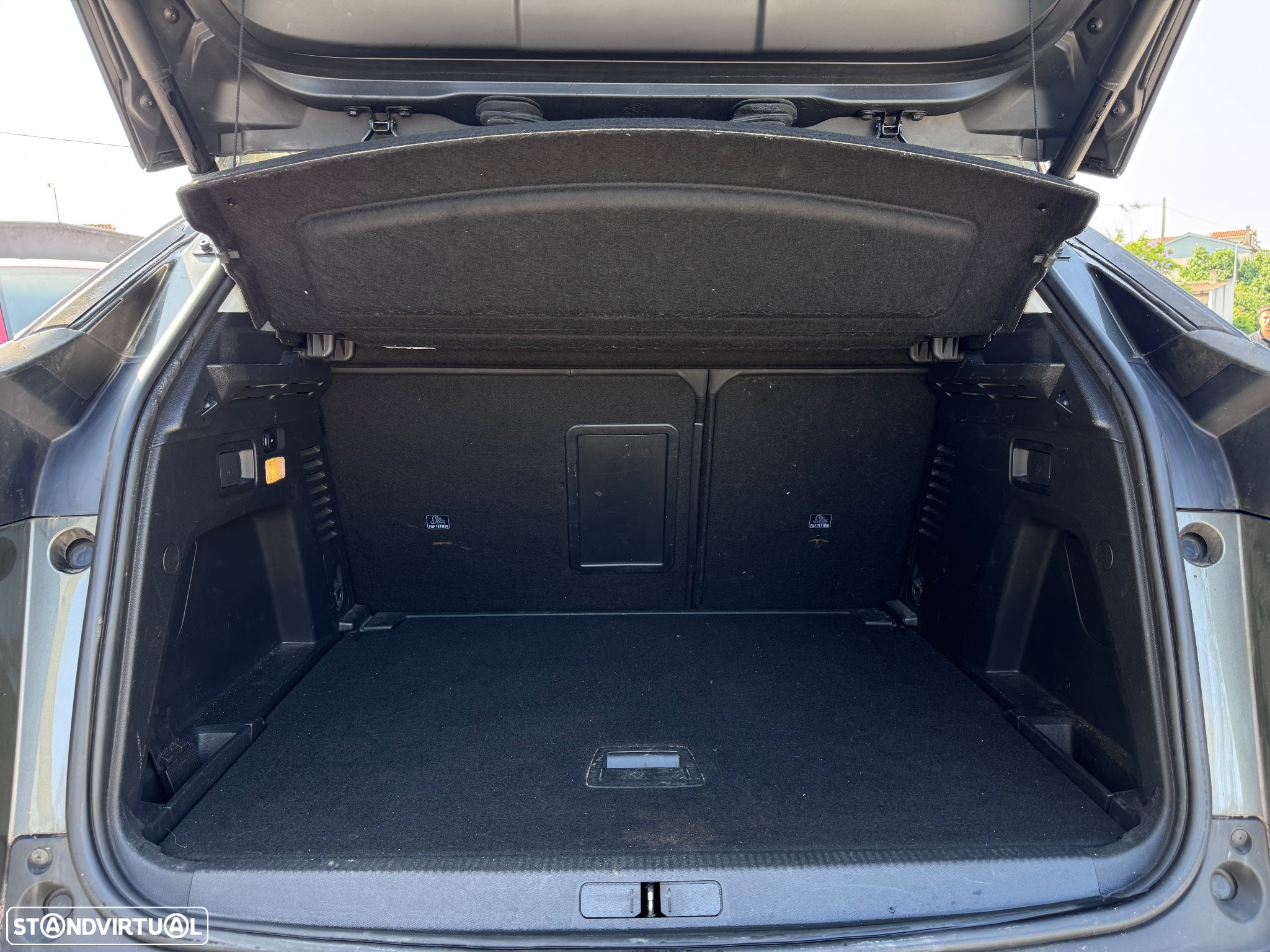 Peugeot 3008 PureTech 130 Stop & Start GPF EAT8 Allure Pack - 18