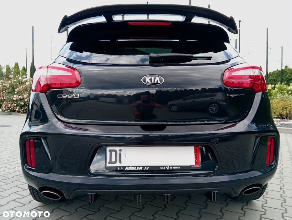 Kia Ceed 1.6 T-GDI GT-Track - 9