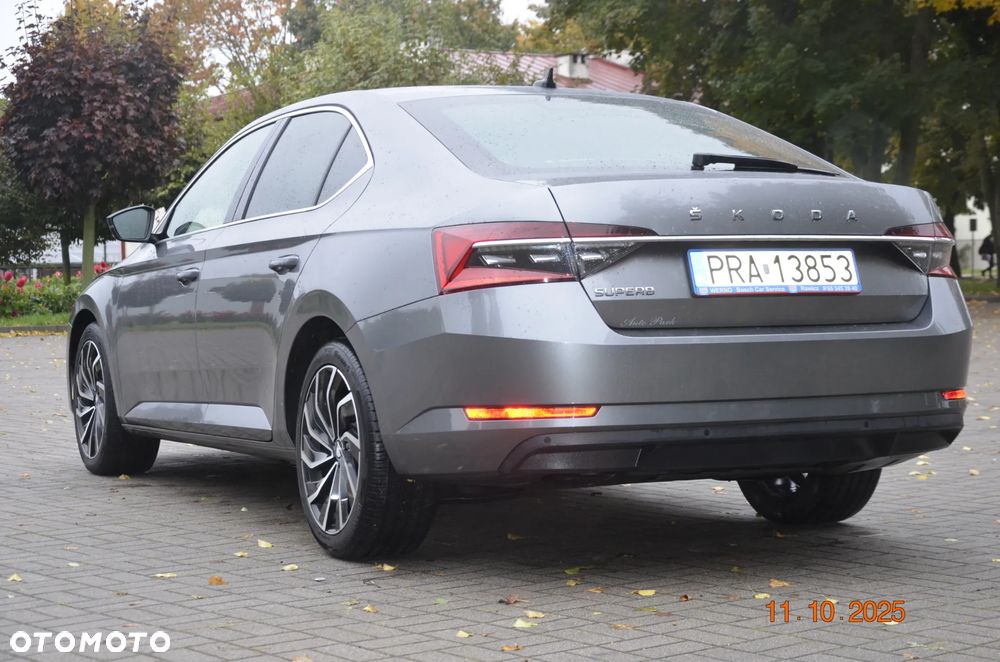Skoda Superb 2.0 TDI SCR Ambition DSG - 4