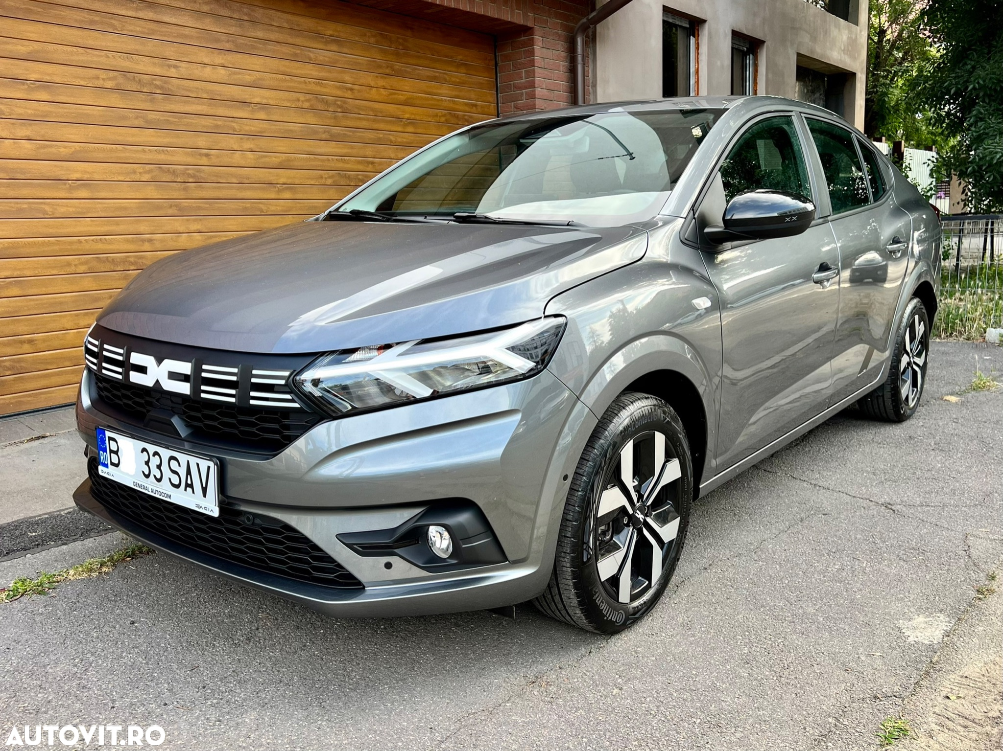 Dacia Logan ECO-G 100 MT6 XX - 2