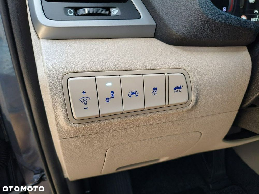 Hyundai Tucson 1.6 T-GDi Premium 4WD DCT - 24