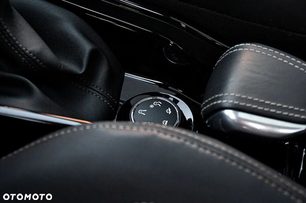 Peugeot 2008 BlueHDi FAP 120 STOP & START Business-Line - 37